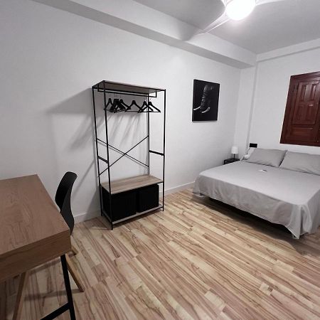 Apartamento Con Patio Para 4 En El Casco Historico 科爾多瓦 外观 照片